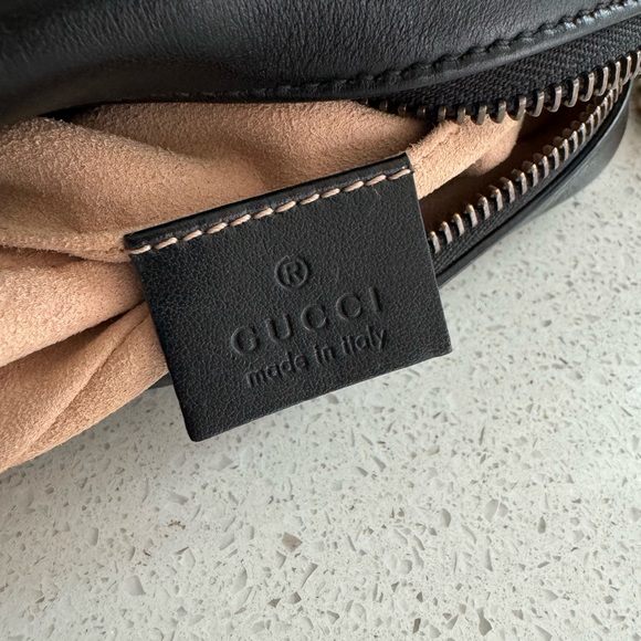 GUCCI GG MARMONT MINI SHOULDER BAG BLACK - Picture 5 of 10